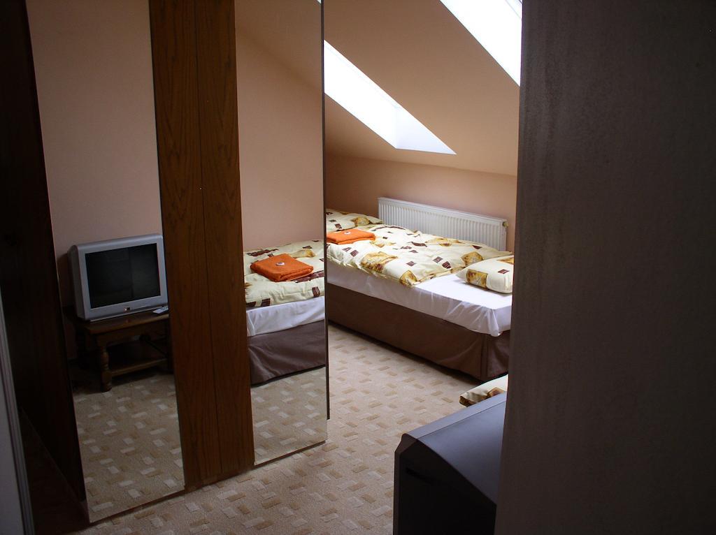 Penzion Rozkos Průhonice Extérieur photo