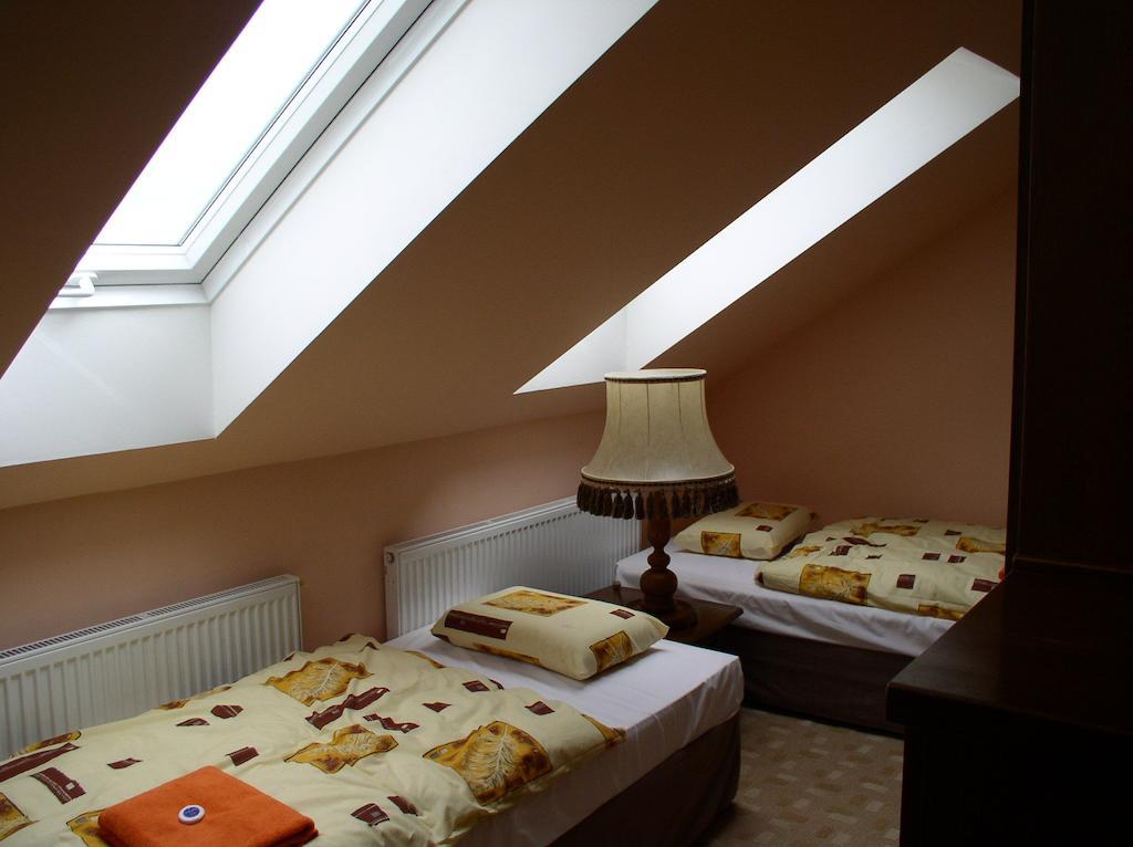 Penzion Rozkos Průhonice Extérieur photo